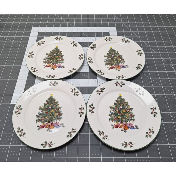 4 Piece Gibson Noel Morning Dessert Plate Christmas Tree Holly Berry Replacement - Picture 1 of 7